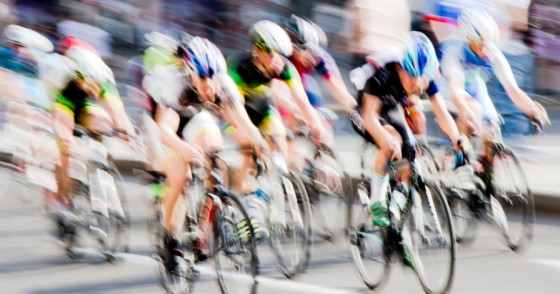 かっこいいオリジナルTシャツは爽快感や躍動感を表現する？！