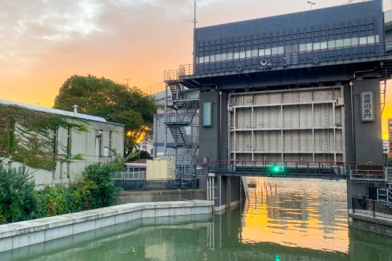 水門って知ってる？～写真映えする都内の魅力的な水門スポット
